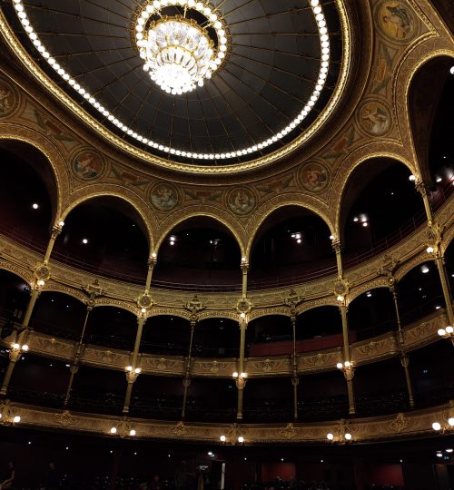 Der wunderschöne Saal des "Théâtre du Châtelet".