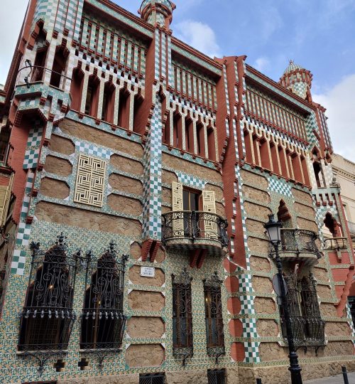 Und noch ein Gebäude von Antoni Gaudí: Die Casa Vicens.