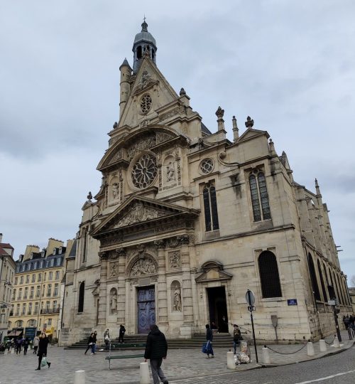 Mein weiterer Spaziergang führte mich an der Kirche Saint-Étienne-du-Mont vorbei - die einzige Kirche in Paris, die noch einen sogenannten Lettner besitzt.
